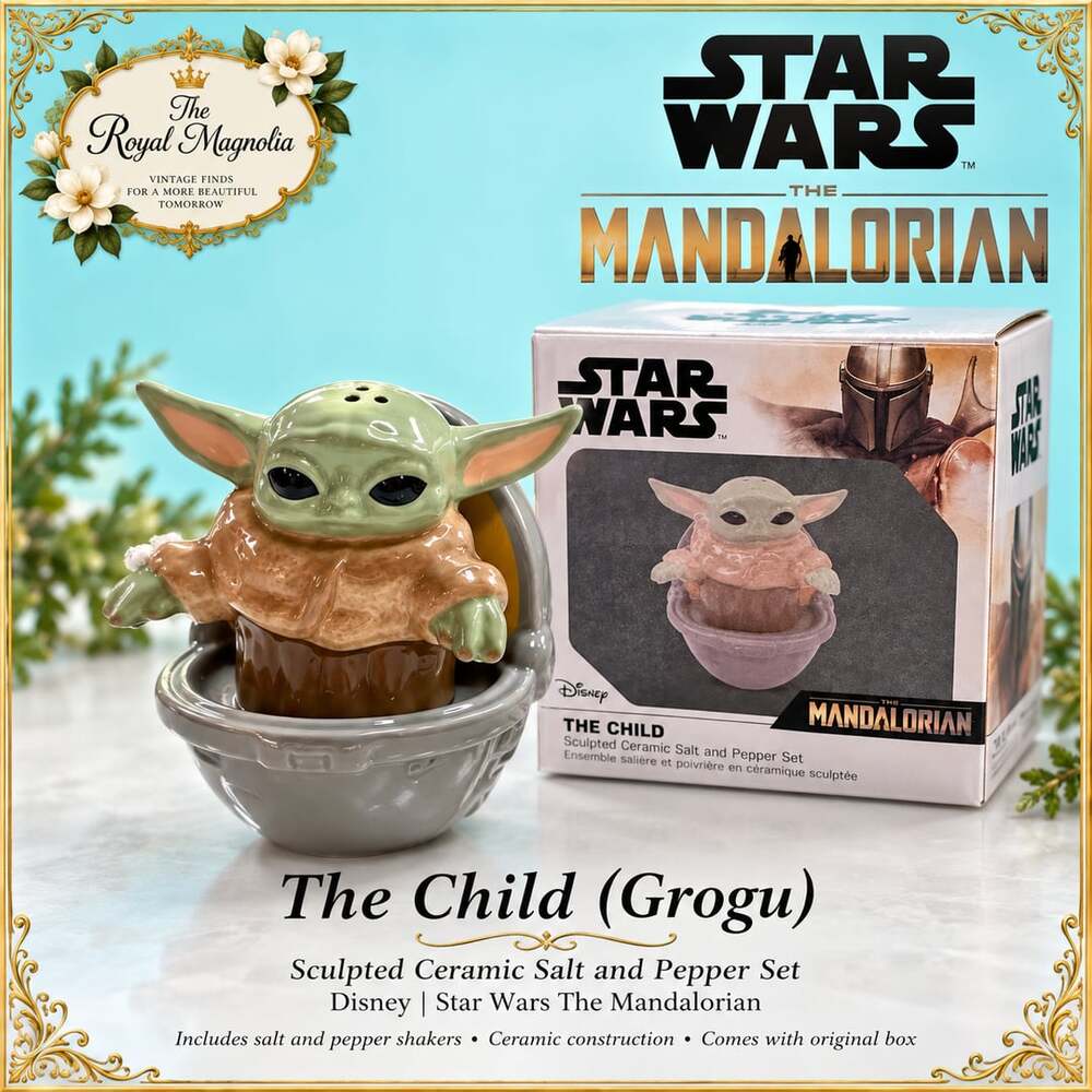 Star Wars The Mandalorian The Child Grogu Sculpted Ceramic Salt and Pepper Set